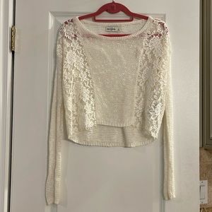 Abercrombie girls sweater cream size small